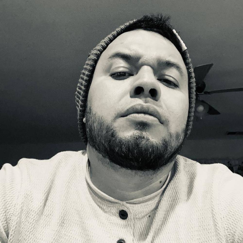 Meet your Posher, Marlon